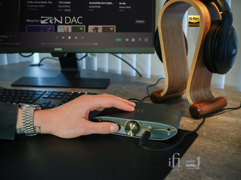 iFi audio ZEN DAC 3 desktop DAC / Headphones Amplifier